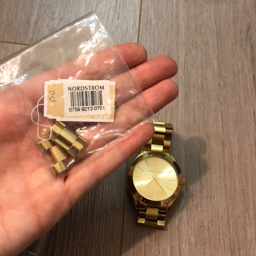 Michael Kors Watch - Picture 2 of 2